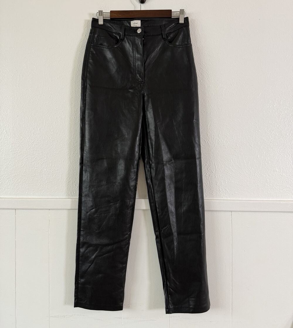 Wilfred Aritzia Women’s Size 6 Black Vegan Leather High Rise Straight Leg Pants